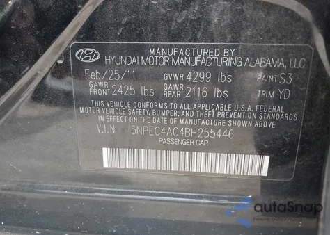 2011 Hyundai Sonata Limited z USA, uszkodzony, nr VIN 5NPEC4AC4BH255446